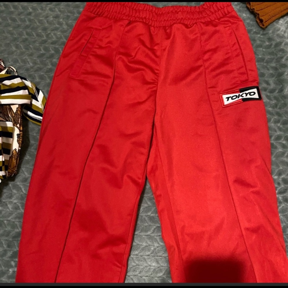 Forever 21 red cargo joggers